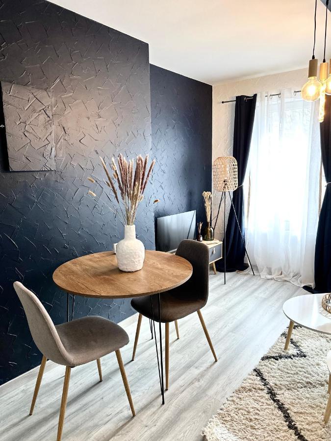 Nordic Nest Lägenhet Givet Exteriör bild